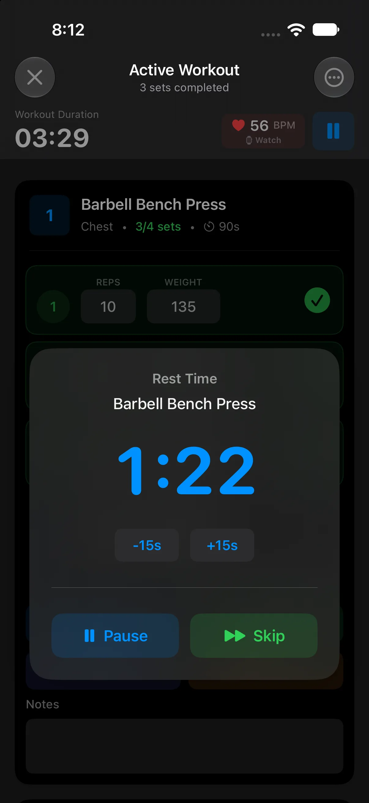 Rest timer over an active bench press workout: 1:22 left, with minus and plus 15 seconds, pause and skip